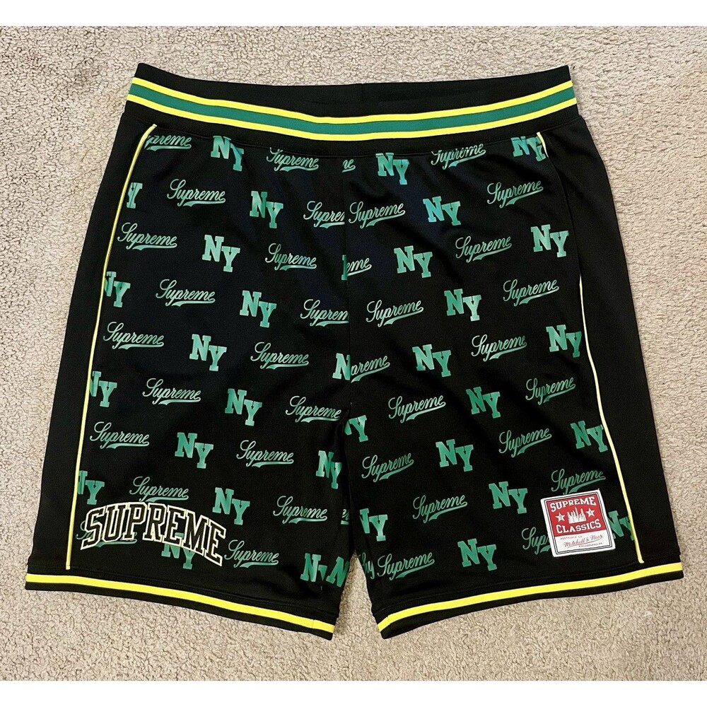 Supreme x Mitchell & Ness SS26 Monogram Basketball Short Black XL